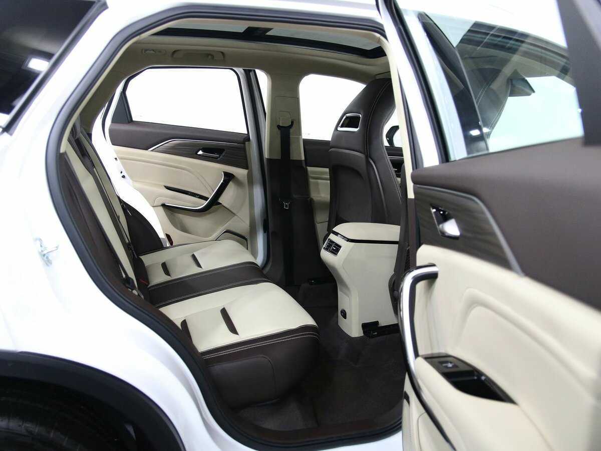 FAW Bestune T77 2023 года с пробегом. Фото: #9