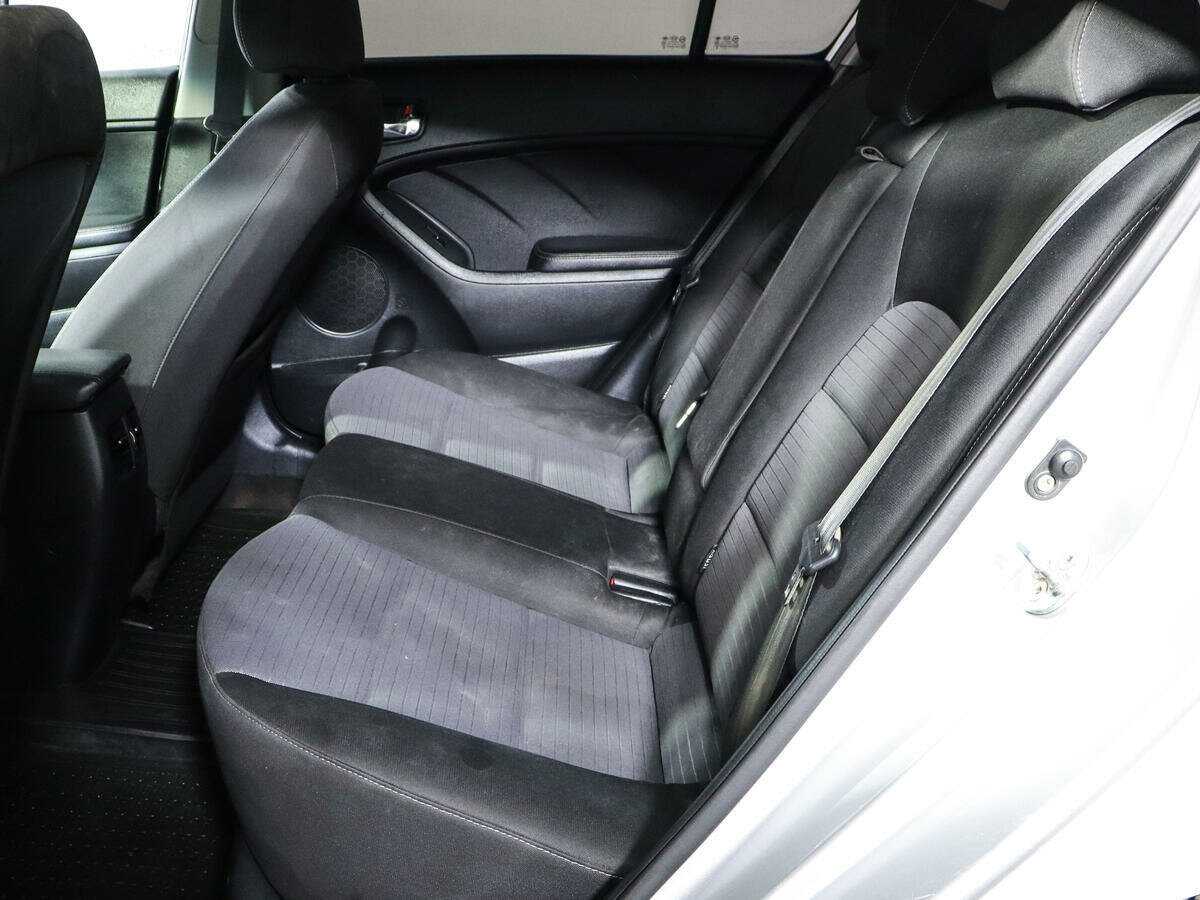 Kia Cerato 2017 года с пробегом. Фото: #6