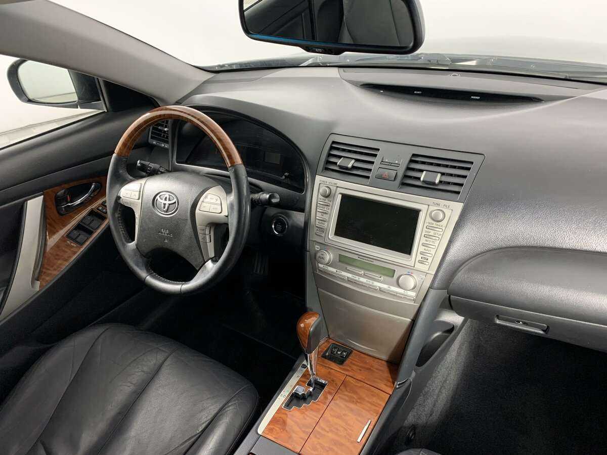Toyota Camry 2011 года с пробегом. Фото: #7