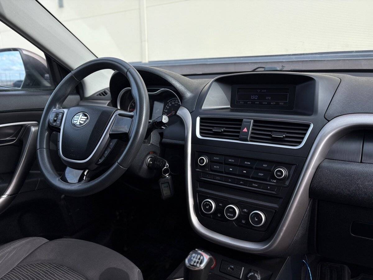 FAW Besturn X80 2019 года с пробегом. Фото: #11