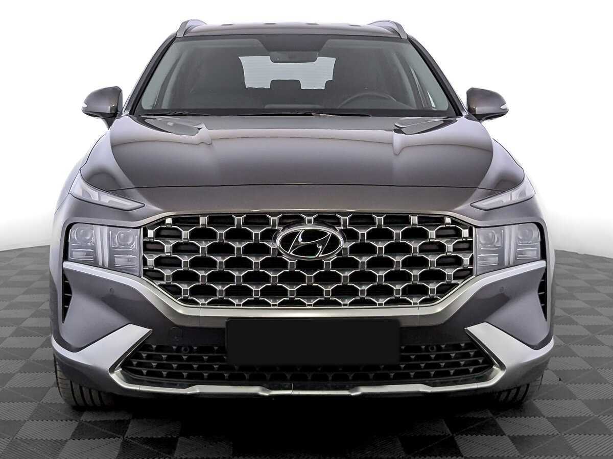Hyundai Santa Fe 2021 года с пробегом. Фото: #1
