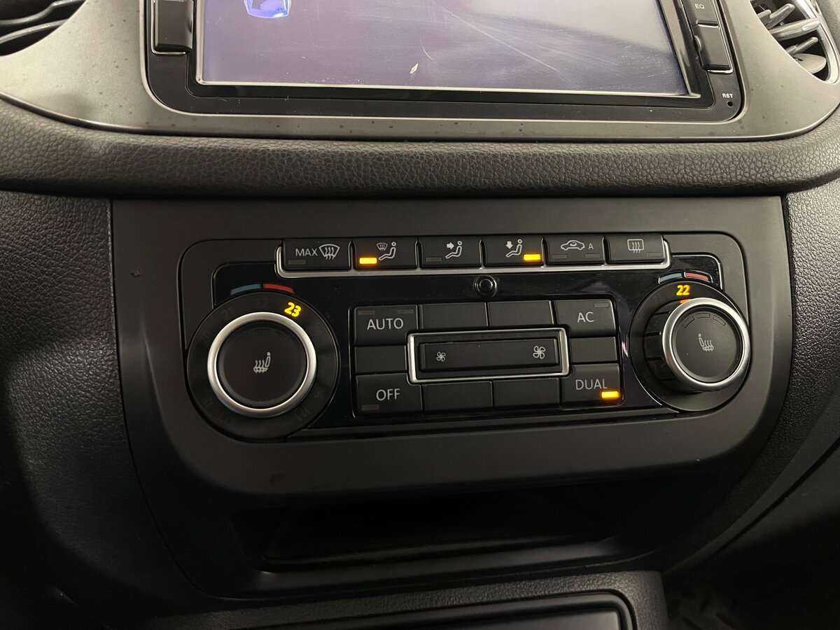 Volkswagen Tiguan 2010 года с пробегом. Фото: #12