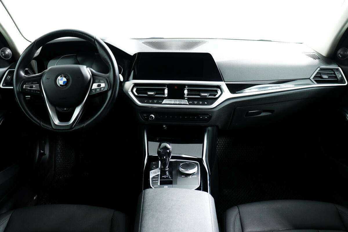 BMW 3 серии 2021 года с пробегом. Фото: #10