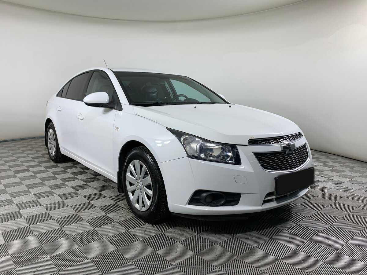 Chevrolet Cruze 2012 года с пробегом. Фото: #2