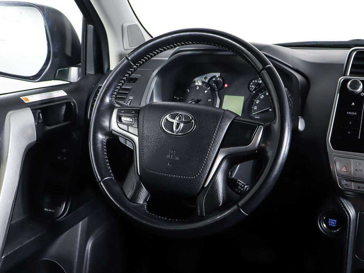 Toyota Land Cruiser Prado 2018 года с пробегом. Фото: #13