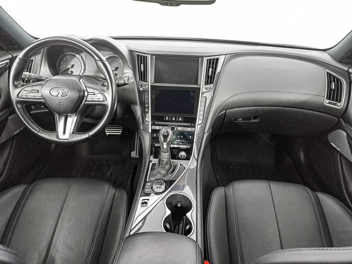 Infiniti Q60 2017 года с пробегом. Фото: #13
