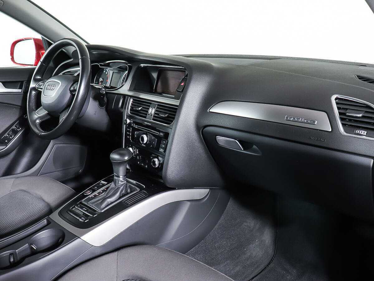 Audi A4 2012 года с пробегом. Фото: #8