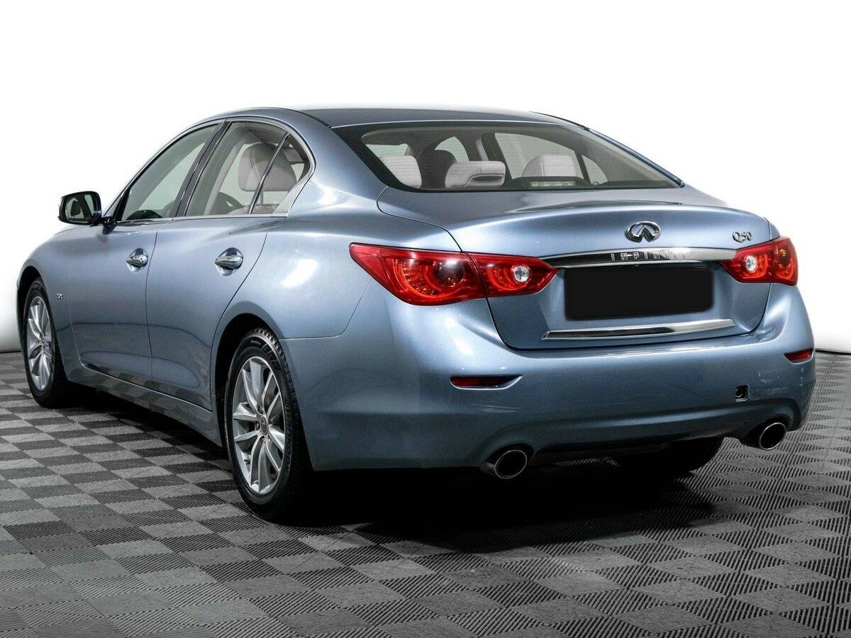 Infiniti Q50 2015 года с пробегом. Фото: #6