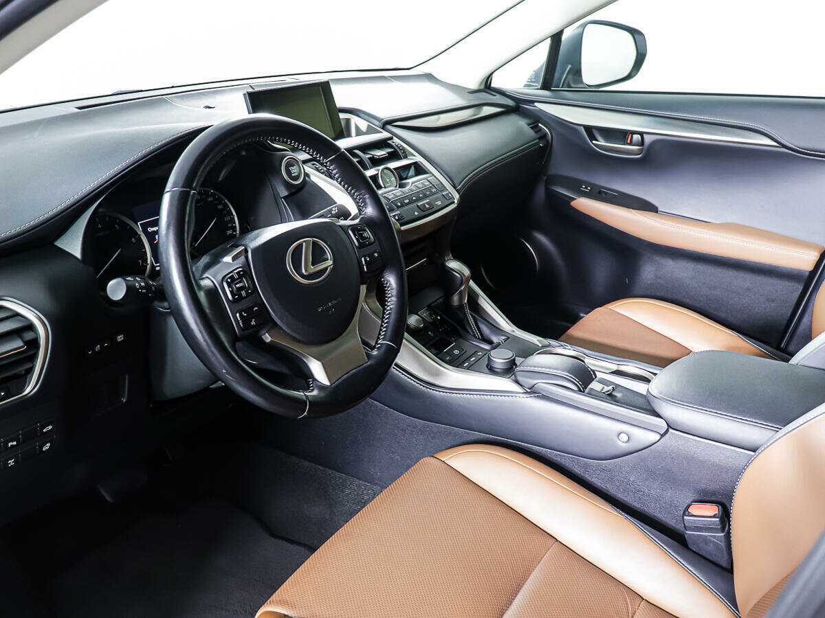 Lexus NX 2016 года с пробегом. Фото: #10