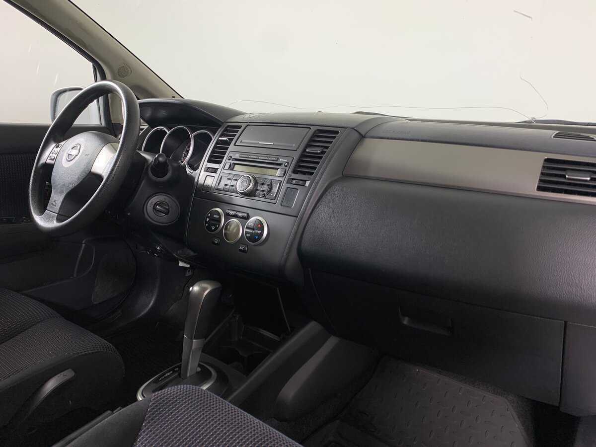 Nissan Tiida 2011 года с пробегом. Фото: #13