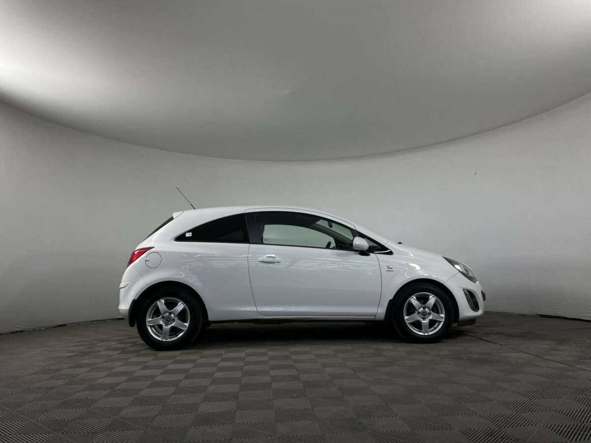 Opel Corsa 2013 года с пробегом. Фото: #3