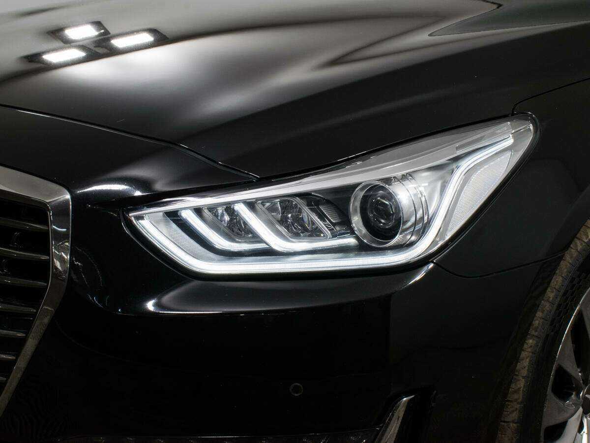 Genesis G90 2017 года с пробегом. Фото: #29