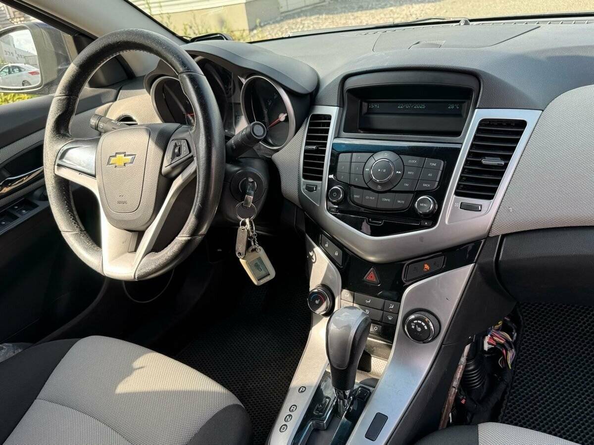 Chevrolet Cruze 2012 года с пробегом. Фото: #6