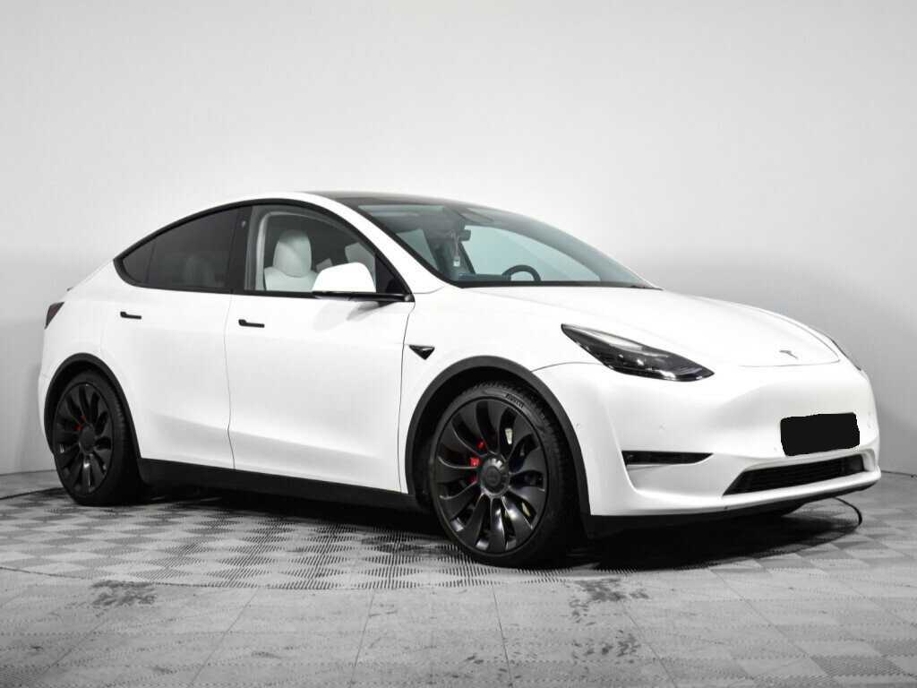Tesla Model Y 2022 года с пробегом. Фото: #2