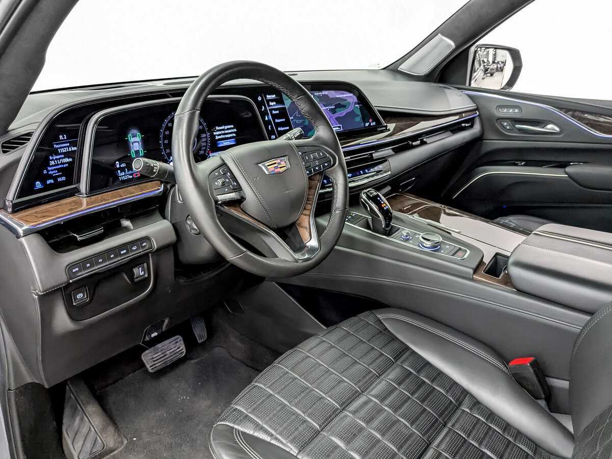 Cadillac Escalade 2021 года с пробегом. Фото: #14