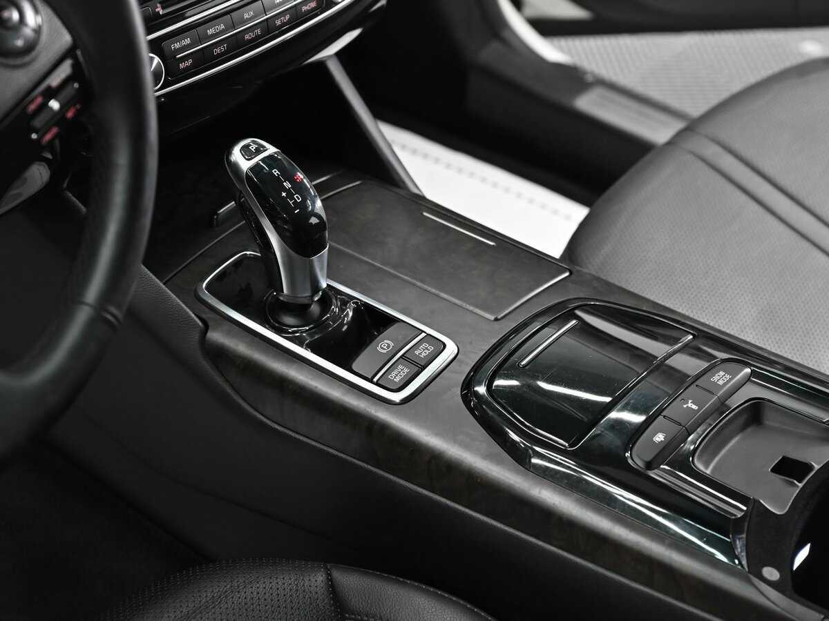 Kia Quoris 2014 года с пробегом. Фото: #10