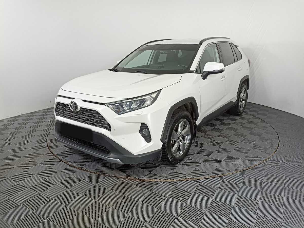 Toyota RAV4 2021 года с пробегом. Посмотреть фото