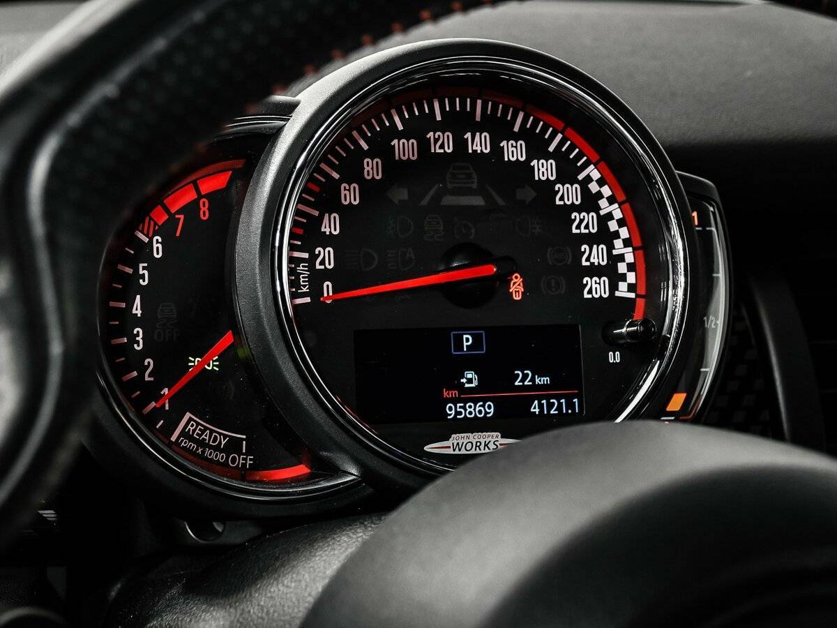 Mini Hatch 2019 года с пробегом. Фото: #9
