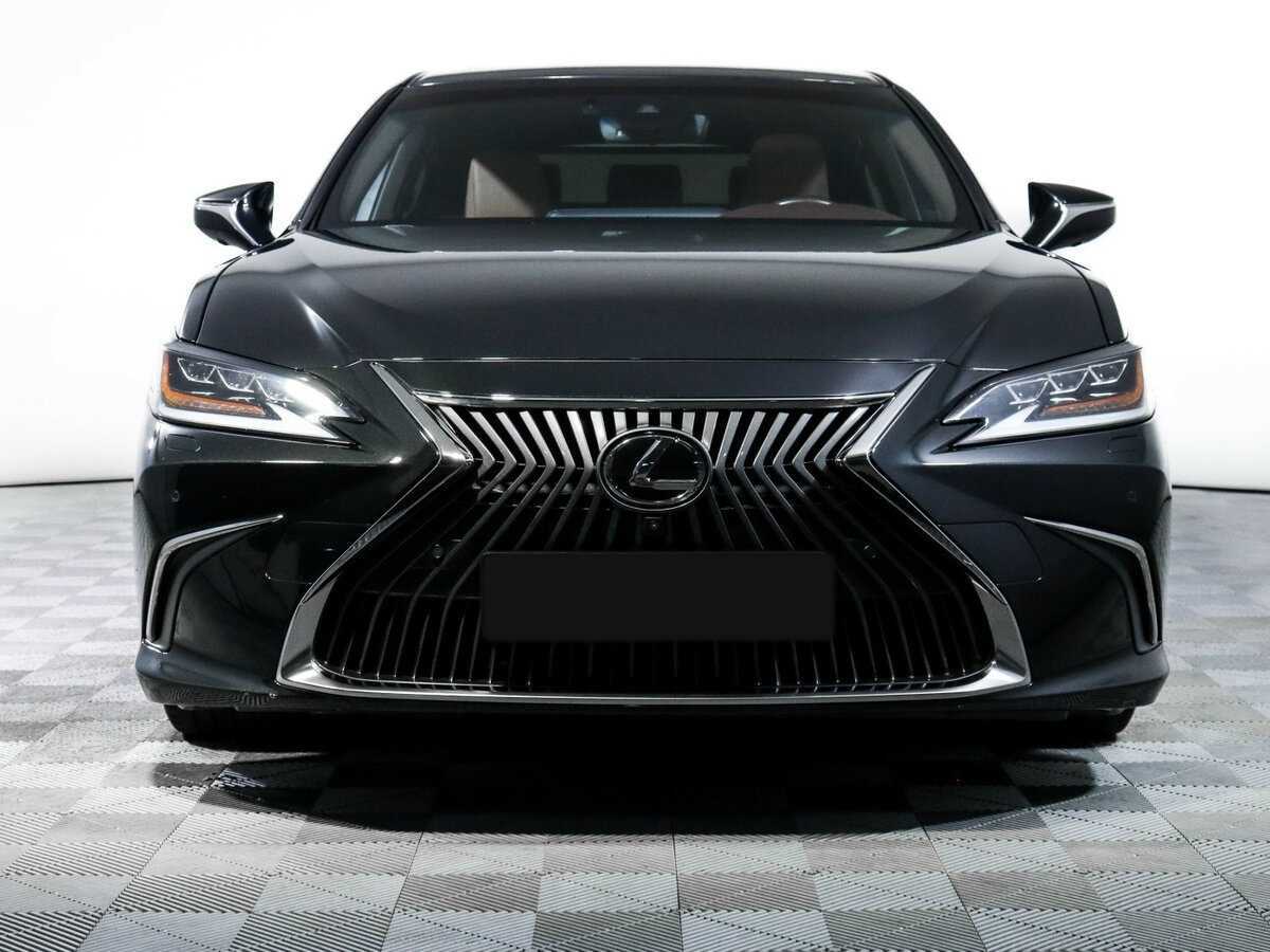 Lexus ES 2019 года с пробегом. Фото: #1