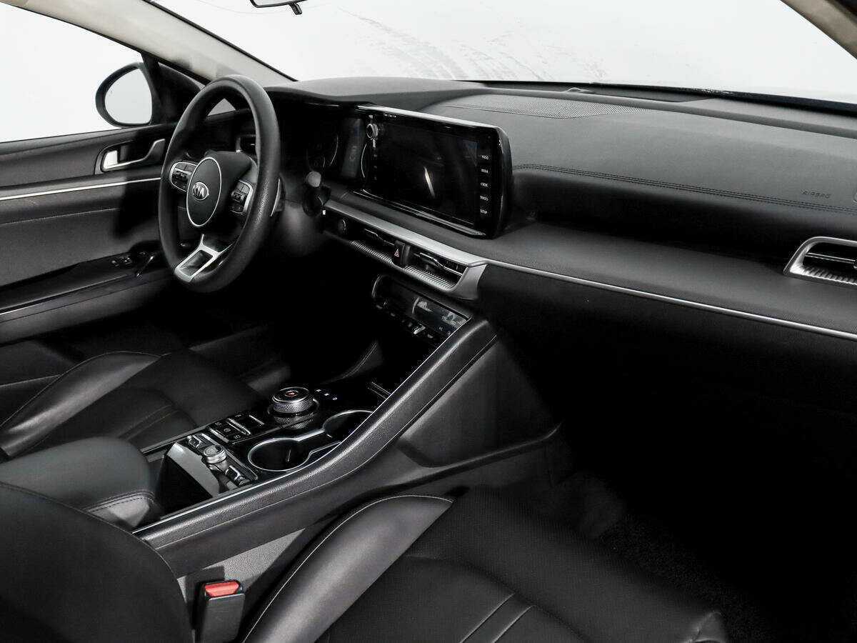 Kia K5 2020 года с пробегом. Фото: #12
