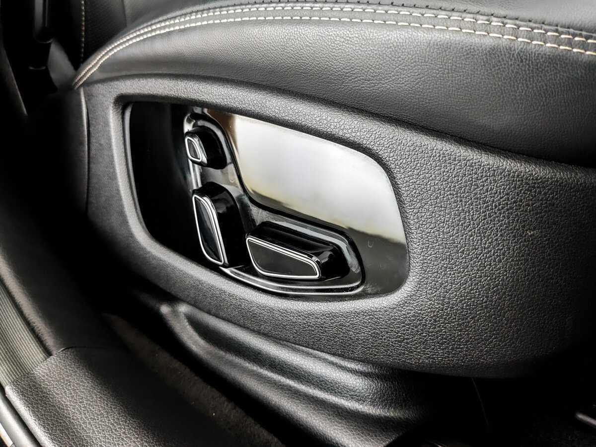 Genesis G90 2019 года с пробегом. Фото: #16