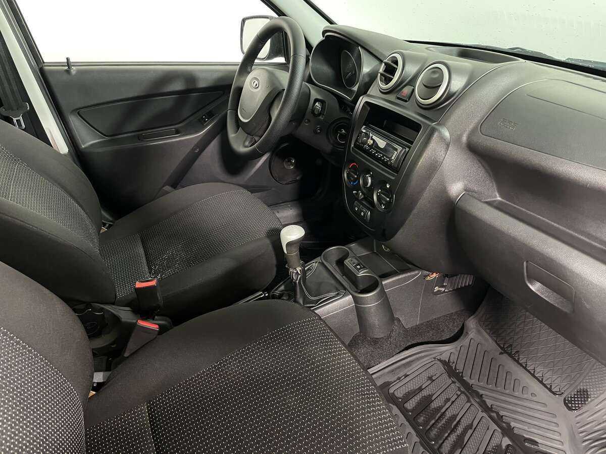 Lada (ВАЗ) Granta 2012 года с пробегом. Фото: #9