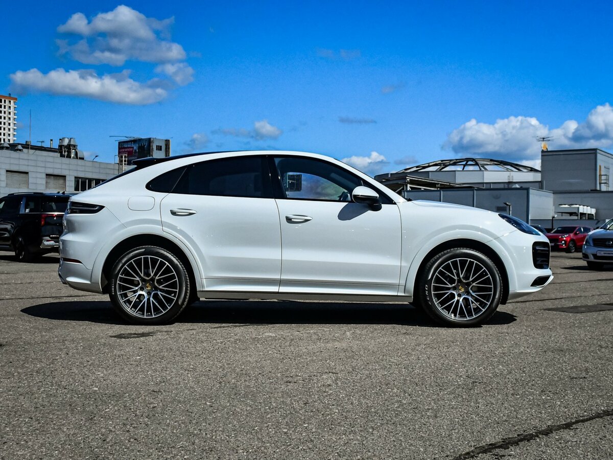 Porsche Cayenne 2021 года с пробегом. Фото: #4