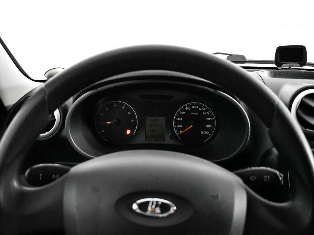 Lada (ВАЗ) Granta 2018 года с пробегом. Фото: #10