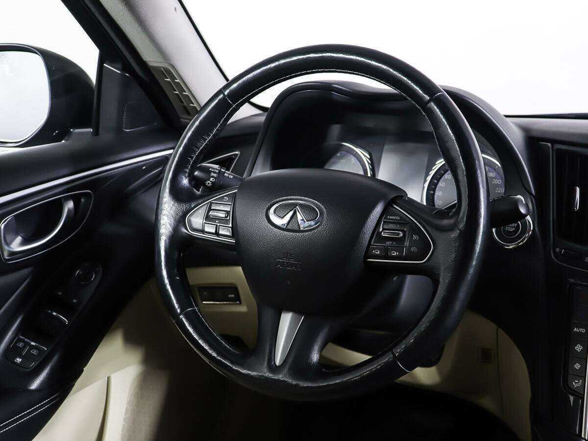 Infiniti Q50 2014 года с пробегом. Фото: #14