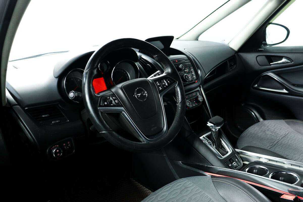 Opel Zafira 2012 года с пробегом. Фото: #12