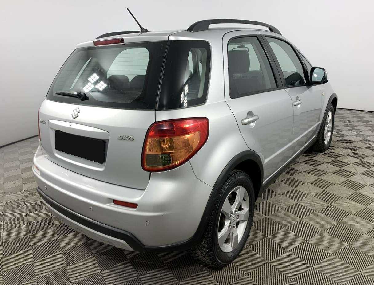 Suzuki SX4 2010 года с пробегом. Фото: #4