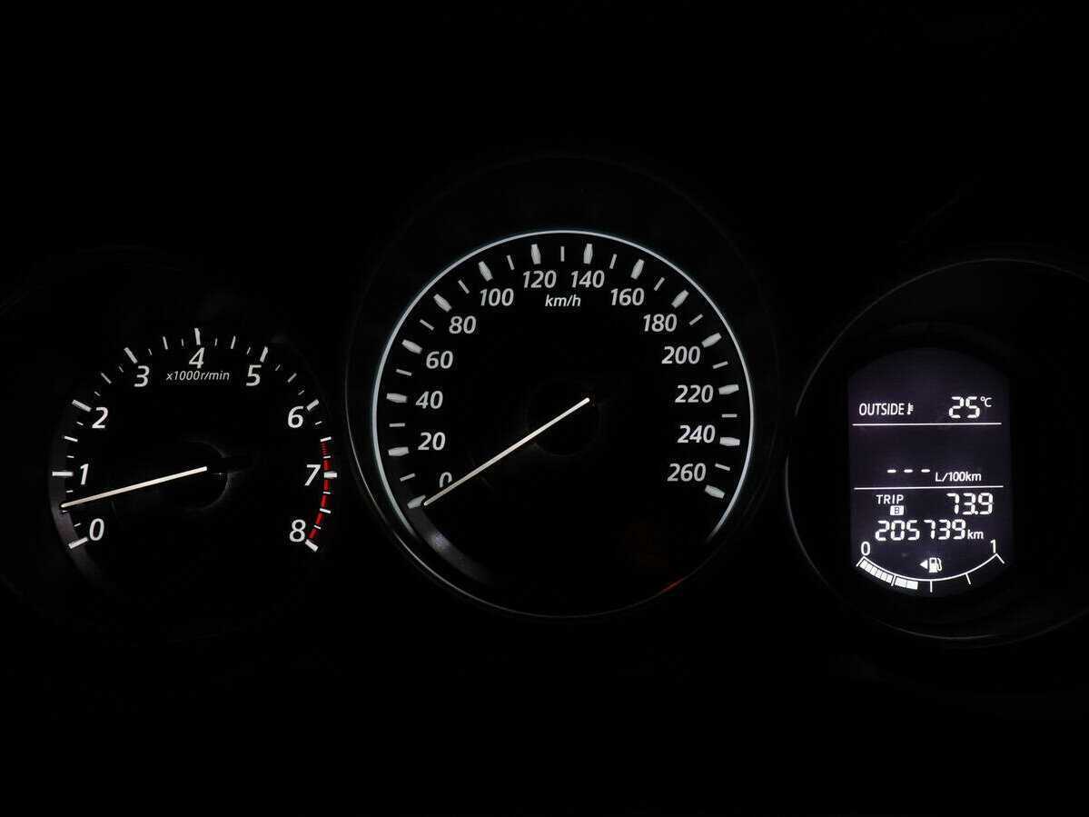 Mazda 6 2013 года с пробегом. Фото: #10