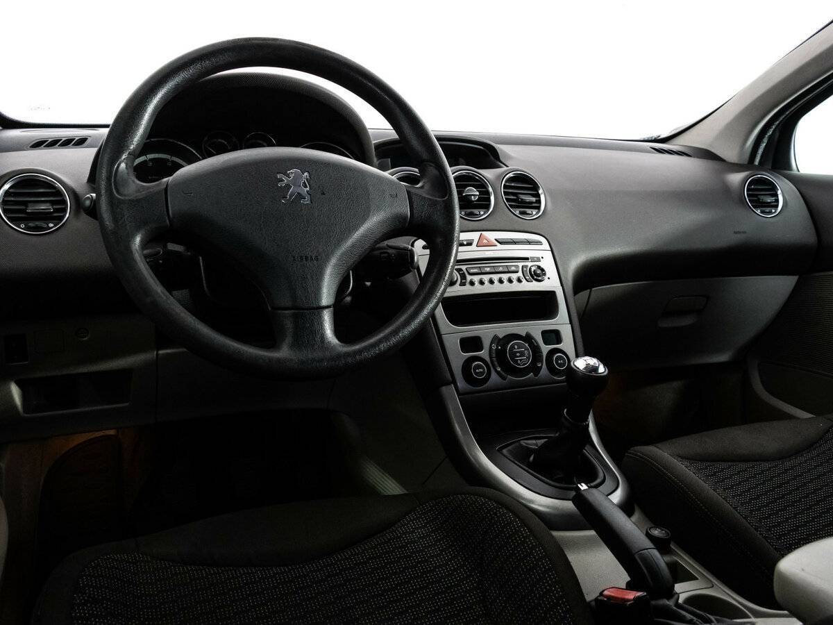 Peugeot 308 2008 года с пробегом. Фото: #10