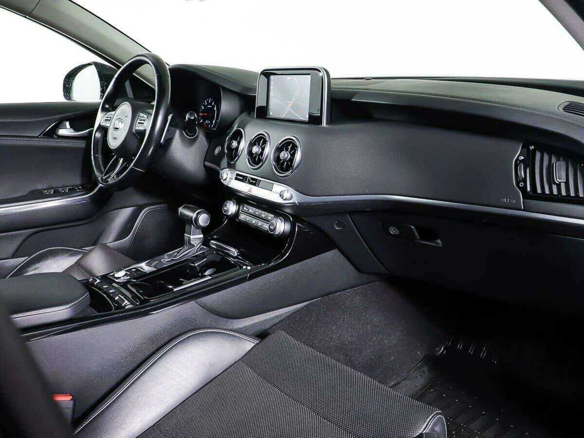 Kia Stinger 2019 года с пробегом. Фото: #8