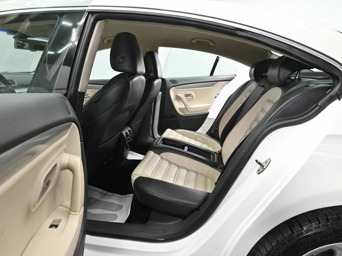 Volkswagen Passat CC 2011 года с пробегом. Фото: #13