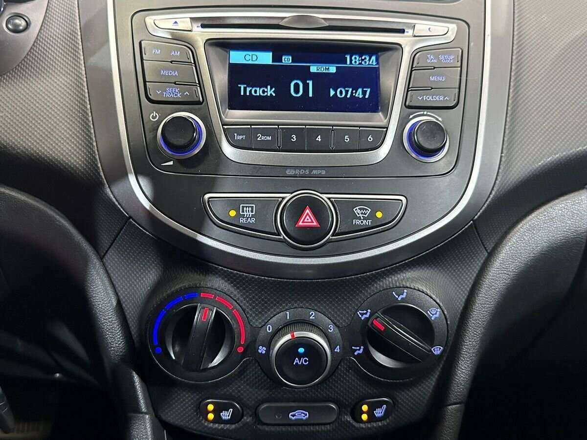 Hyundai Solaris 2015 года с пробегом. Фото: #12