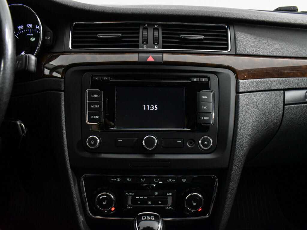 Skoda Superb 2013 года с пробегом. Фото: #12