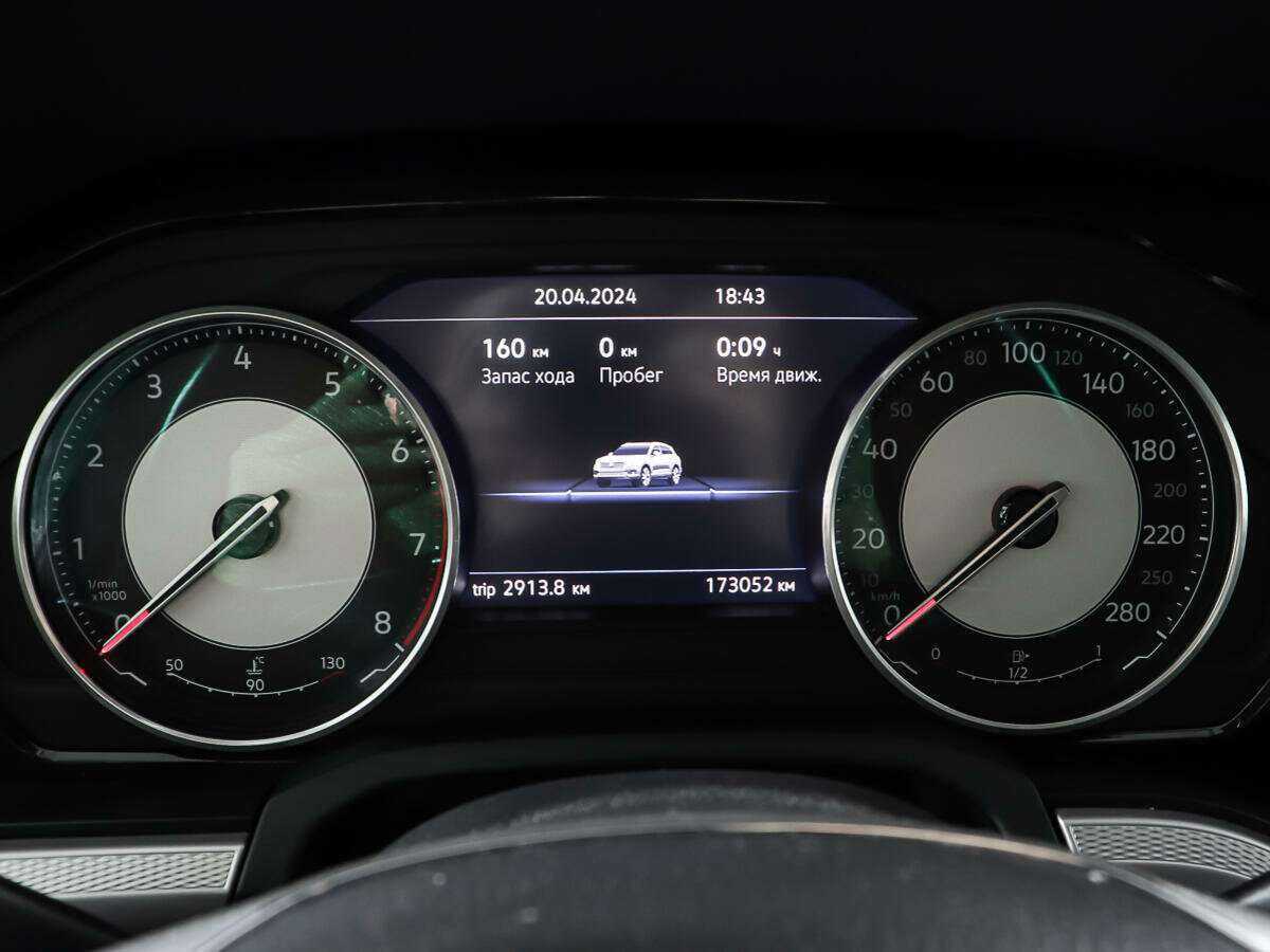 Volkswagen Touareg 2019 года с пробегом. Фото: #16