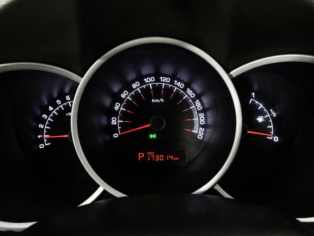 Kia Venga 2012 года с пробегом. Фото: #11