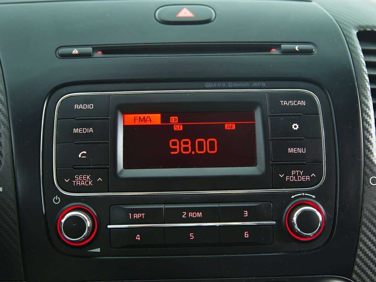 Kia Cerato 2014 года с пробегом. Фото: #14