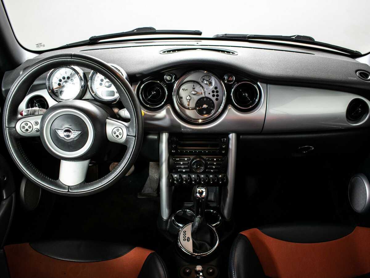 Mini Cabrio 2005 года с пробегом. Фото: #10