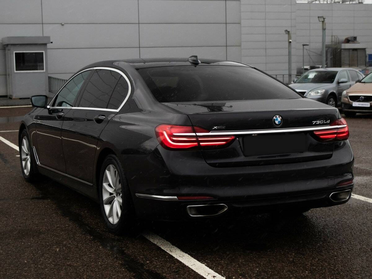 BMW 7 серии 2018 года с пробегом. Фото: #6