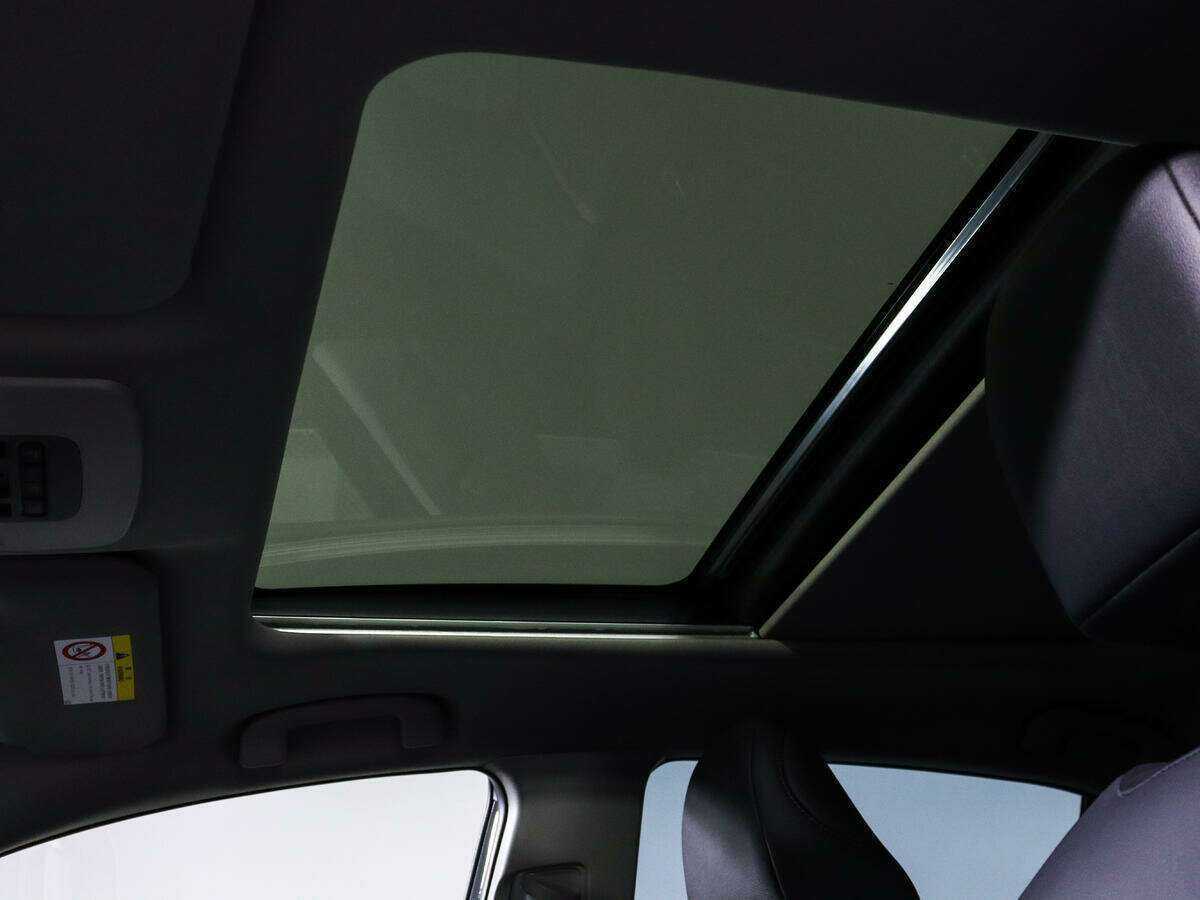 Toyota Camry 2022 года с пробегом. Фото: #16