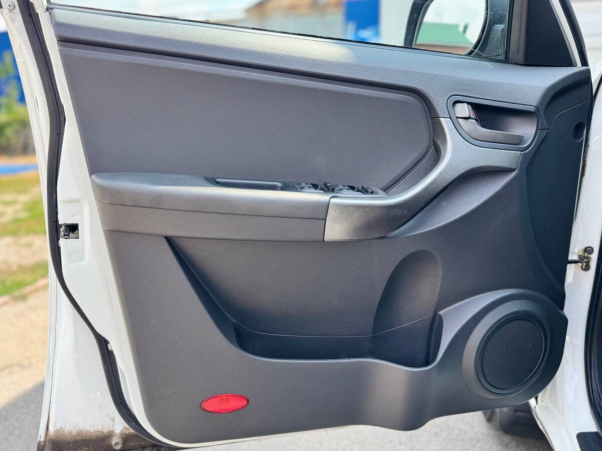 Chery Tiggo (T11) 2013 года с пробегом. Фото: #11