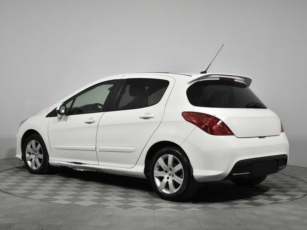 Peugeot 308 2009 года с пробегом. Фото: #5