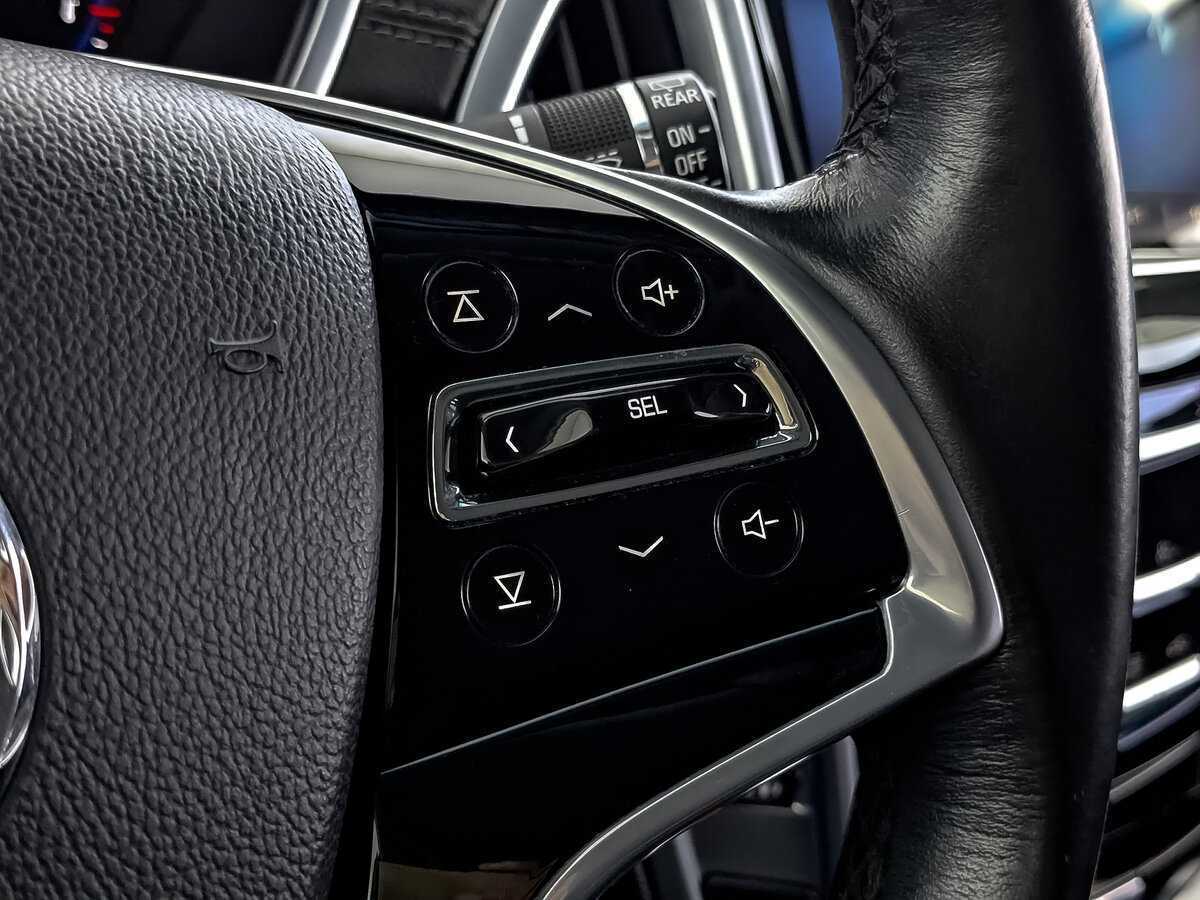 Cadillac SRX 2015 года с пробегом. Фото: #28