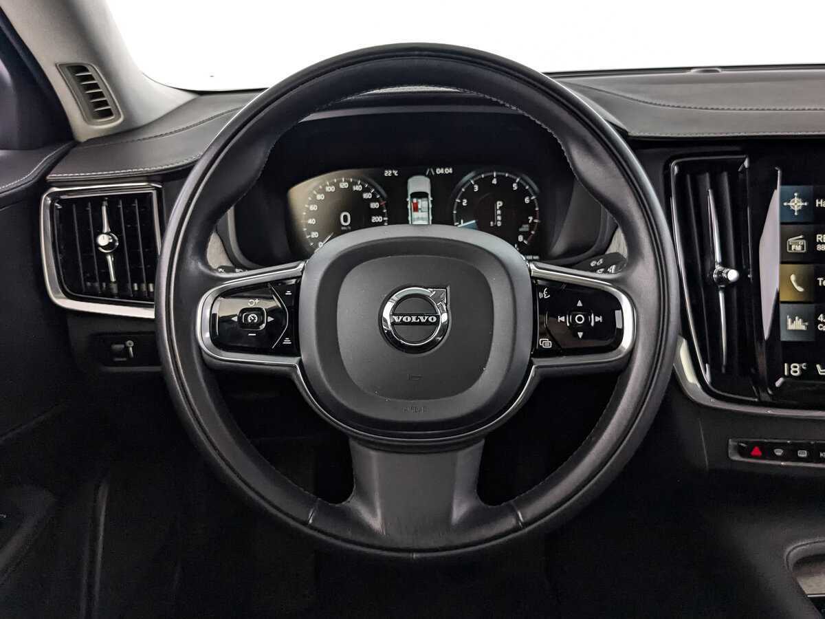 Volvo S90 2021 года с пробегом. Фото: #16