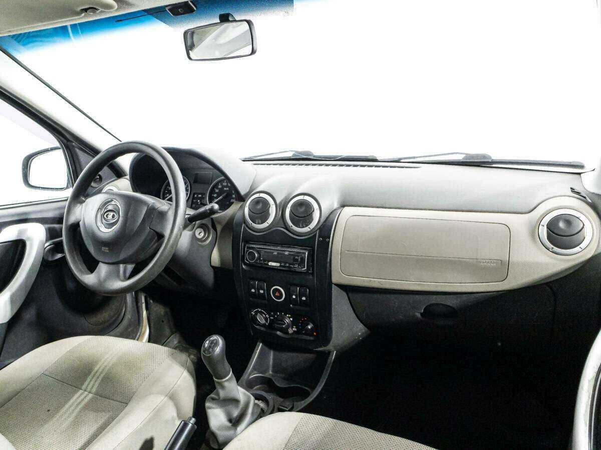 Lada (ВАЗ) Largus 2015 года с пробегом. Фото: #8