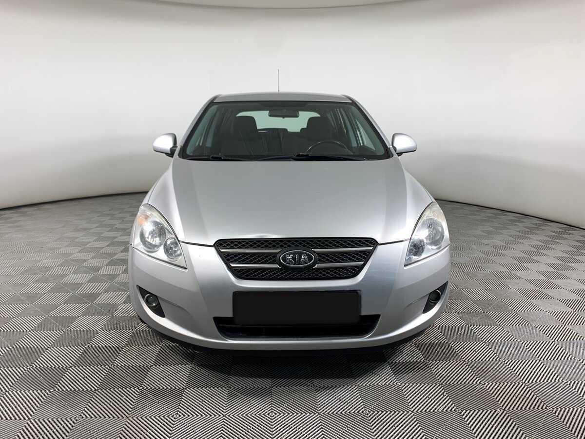 Kia Ceed 2008 года с пробегом. Фото: #1