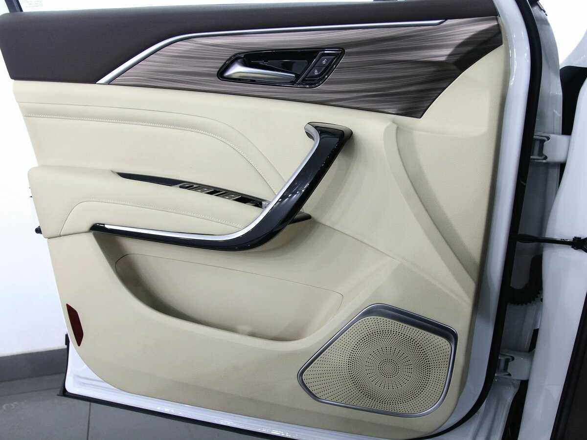 FAW Bestune T77 2023 года с пробегом. Фото: #16